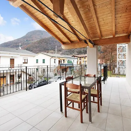 Casa Tovini بيسوني